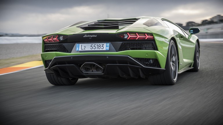 No Stopping Flamboyant Lamborghini