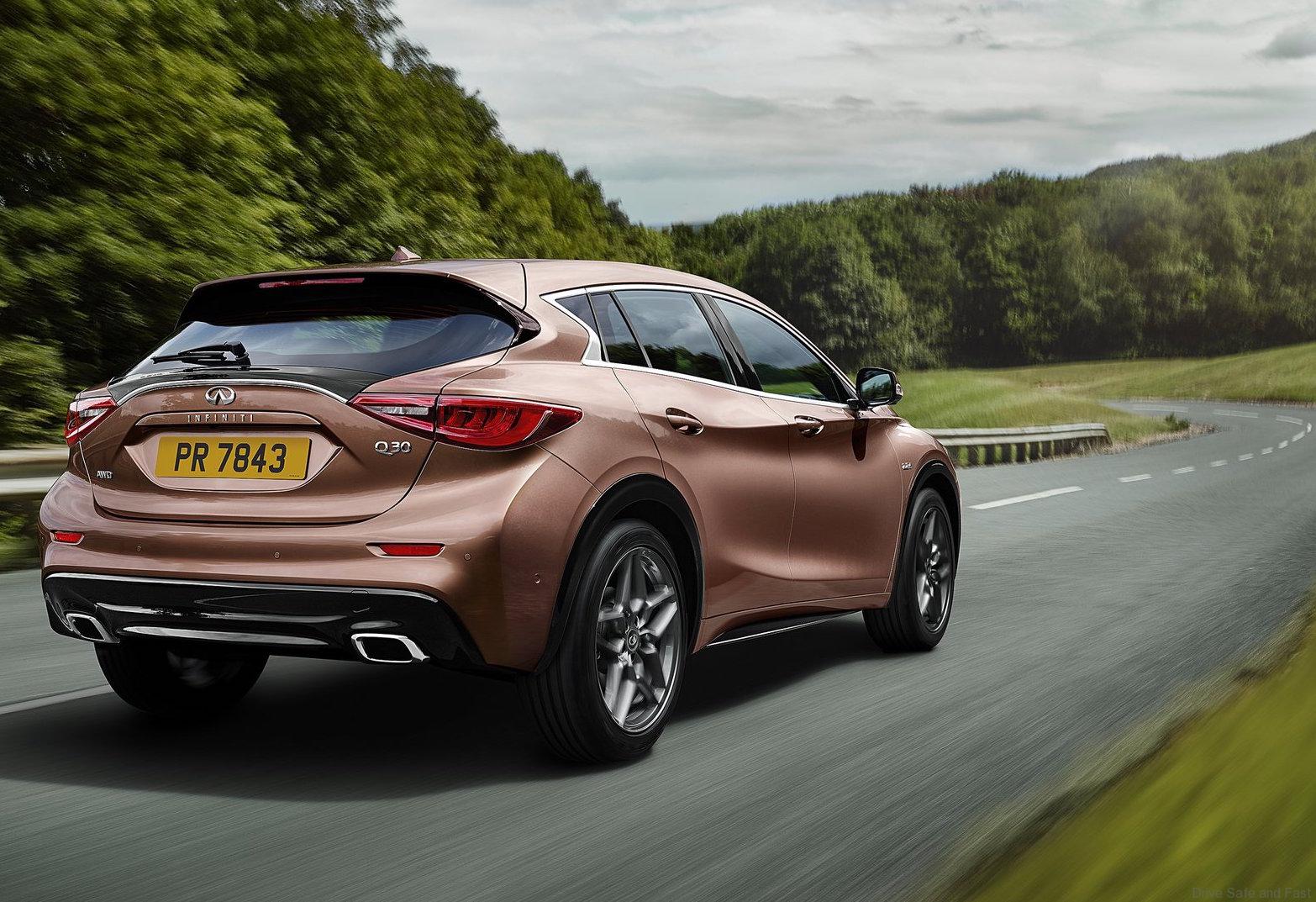 Infiniti q30 Sport