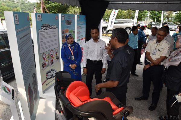 Perodua Tweckbot Goes on Road Safety Push for Aidiladha 