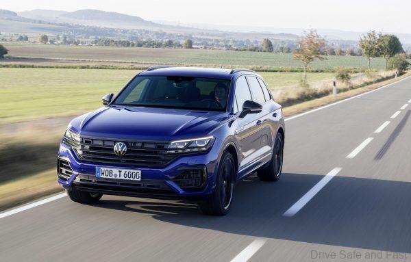 Volkswagen Touareg R Phev Launched With 700nm Of Torque